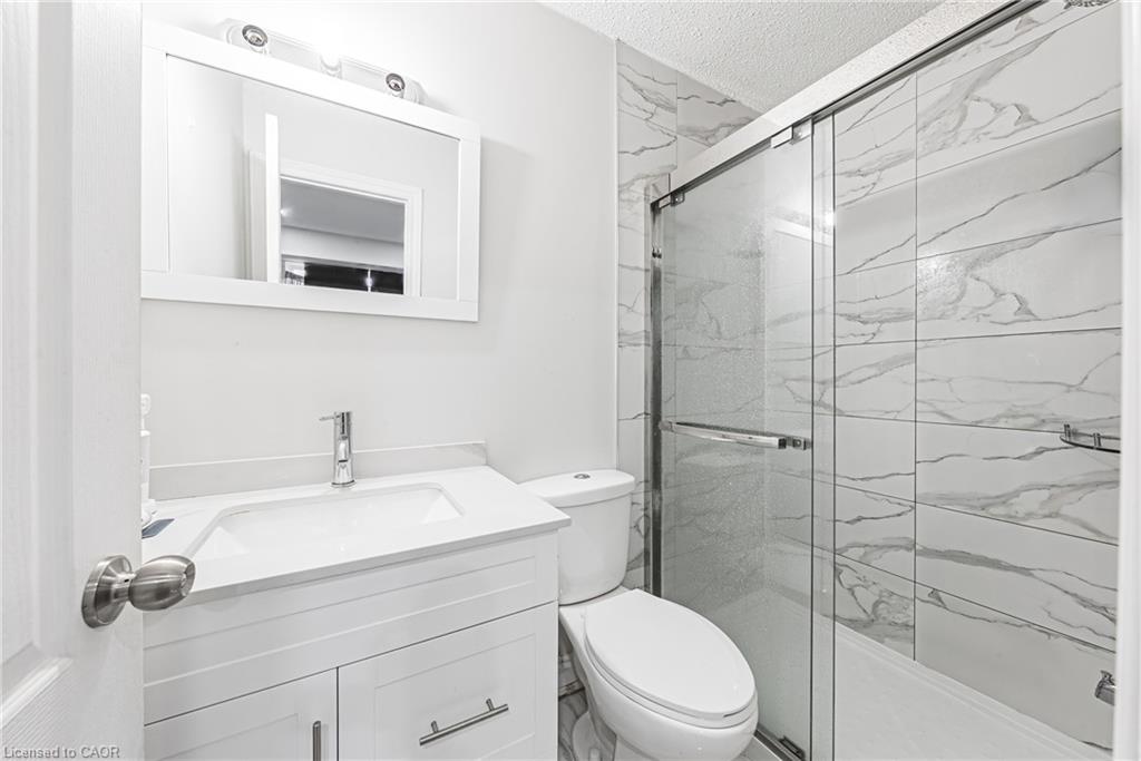 11 Drakes Drive Property Photo 25