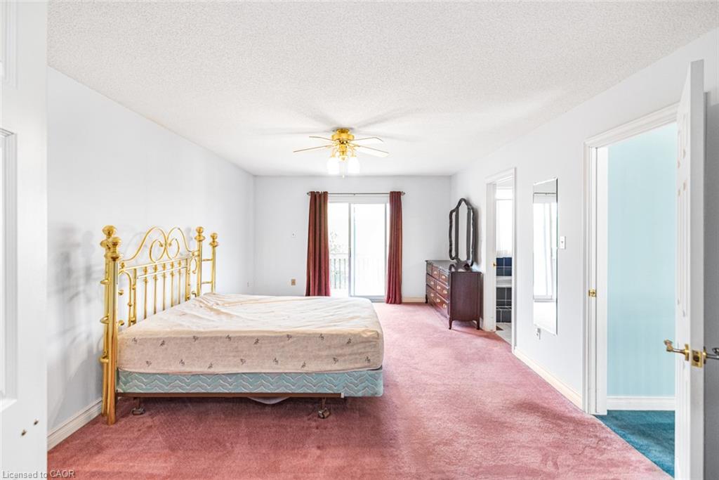 381 Kerman Avenue Property Photo 25