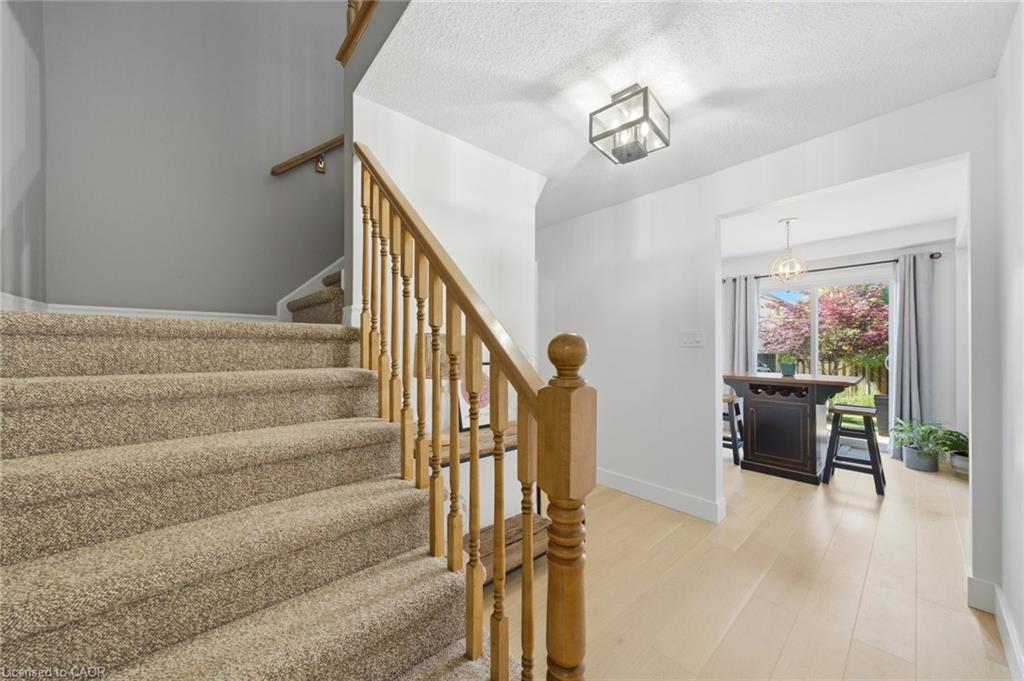 35 Rosebury Way Property Photo 20