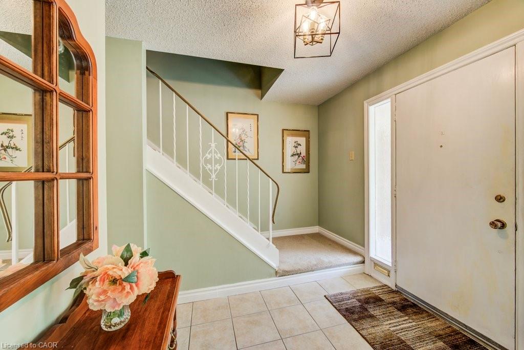 94 Mccarron Crescent Property Photo 6