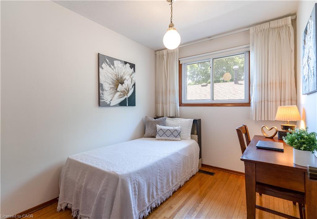 102 Markson Crescent Property Photo 16