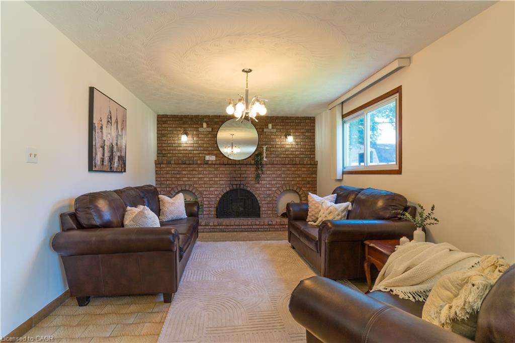 102 Markson Crescent Property Photo 20