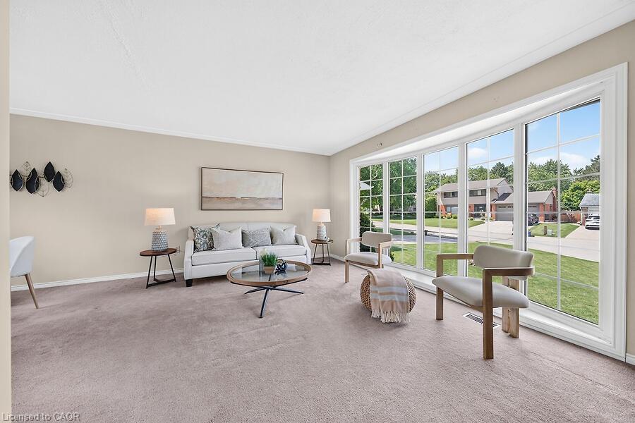 7 Elizabeth Court Property Photo 8