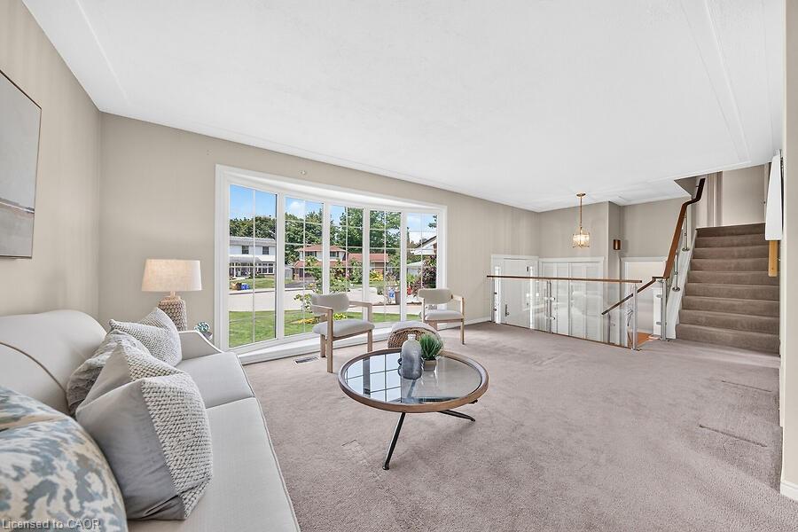 7 Elizabeth Court Property Photo 11