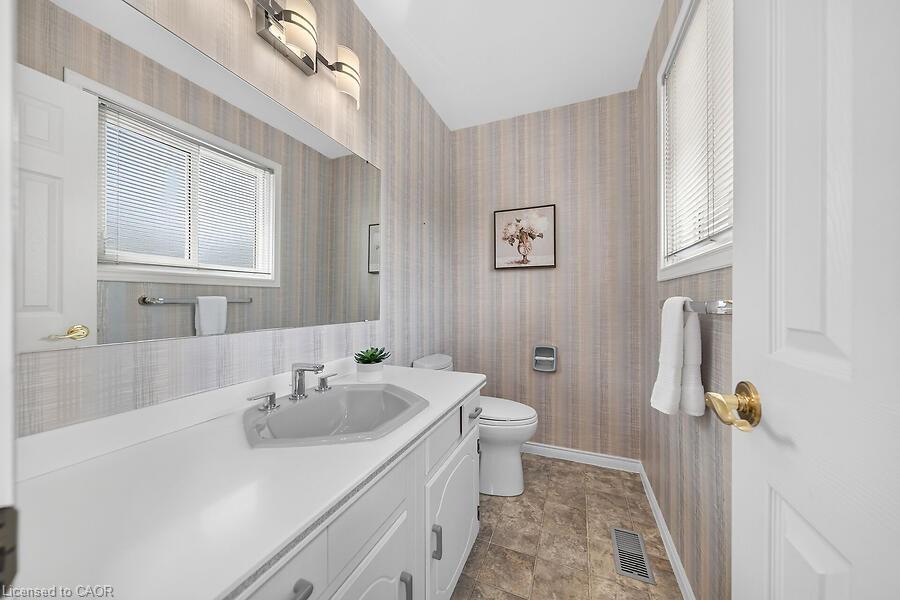 7 Elizabeth Court Property Photo 29