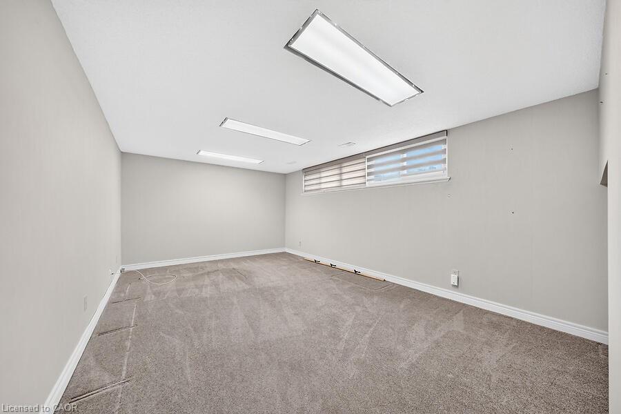 7 Elizabeth Court Property Photo 31