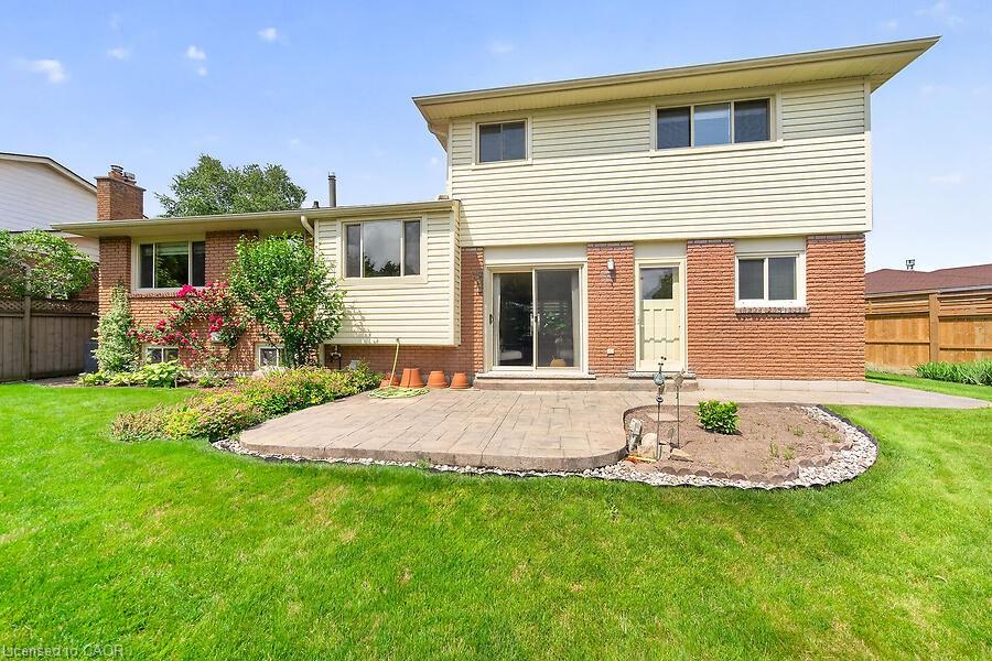 7 Elizabeth Court Property Photo 36