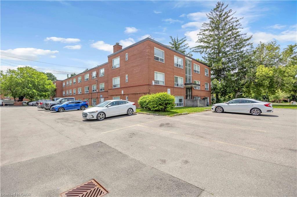 302-57 Mericourt Road Property Photo 4