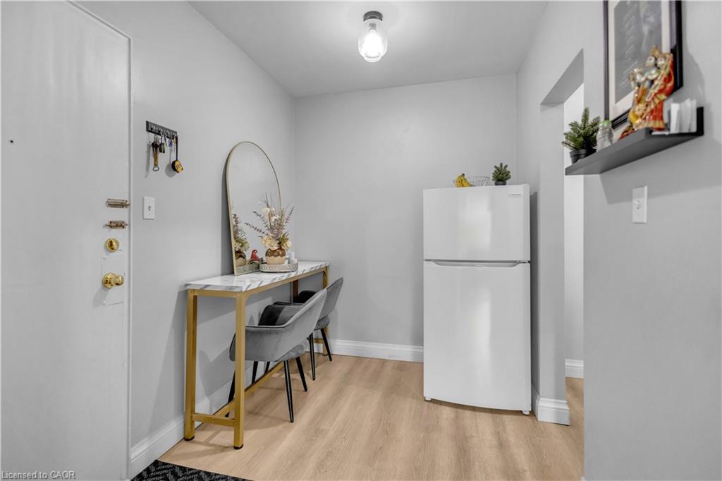 302-57 Mericourt Road Property Photo 7