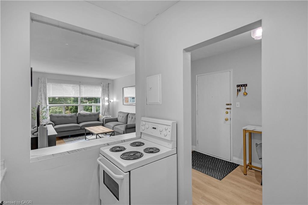 302-57 Mericourt Road Property Photo 9