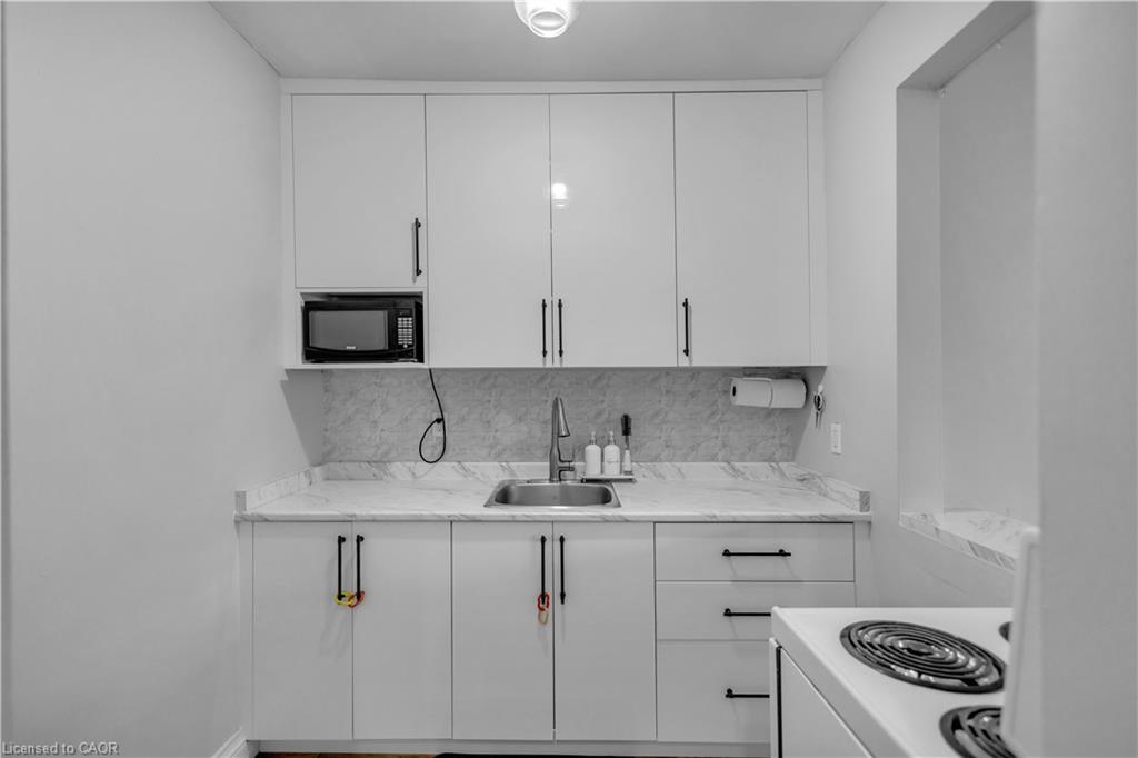 302-57 Mericourt Road Property Photo 10