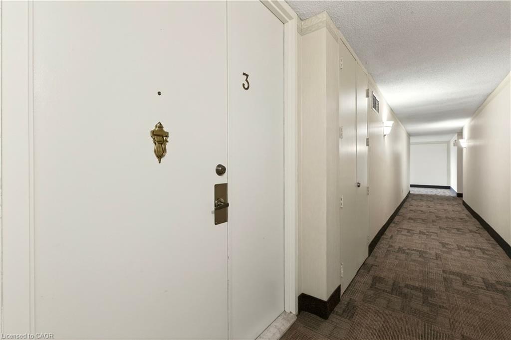 1003-222 Jackson Street W Property Photo 8