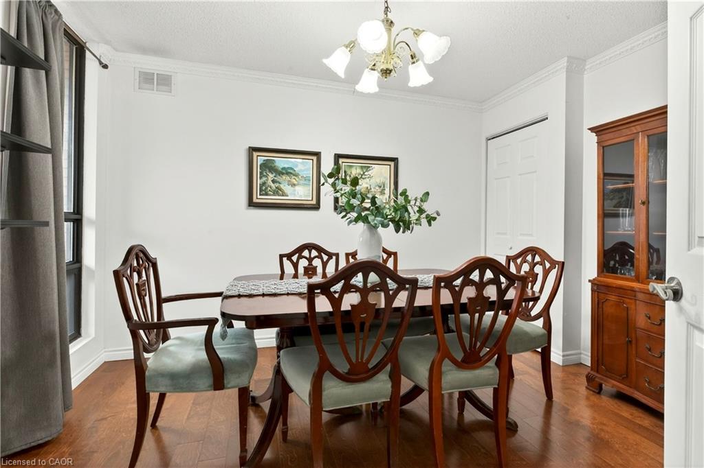 1003-222 Jackson Street W Property Photo 17