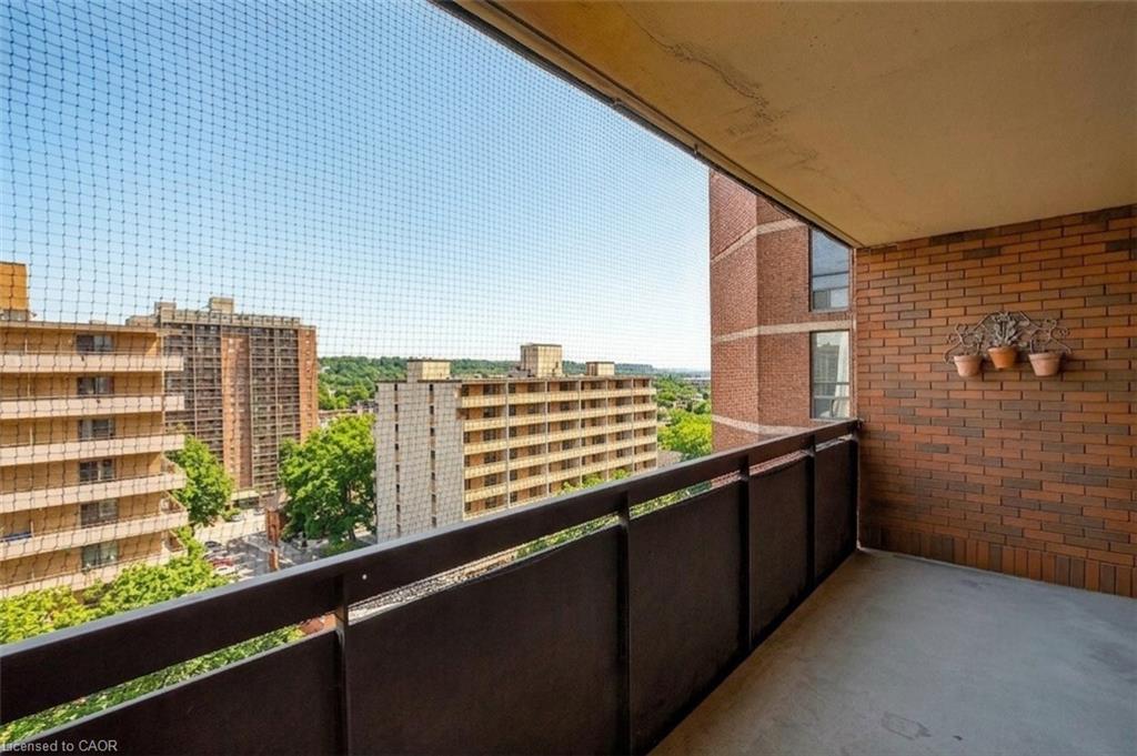 1003-222 Jackson Street W Property Photo 30