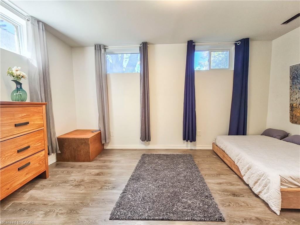 11 Duncairn Avenue Property Photo 16