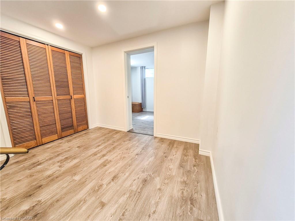 11 Duncairn Avenue Property Photo 23