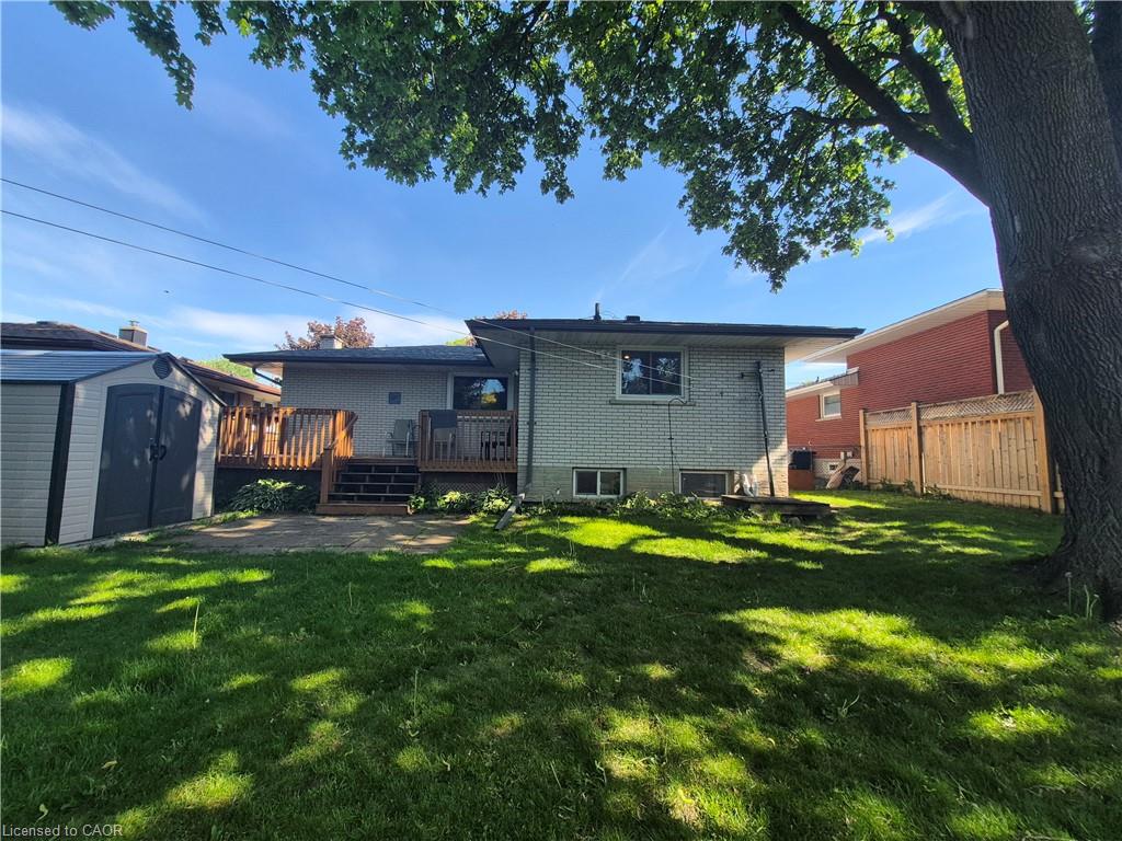 11 Duncairn Avenue Property Photo 28