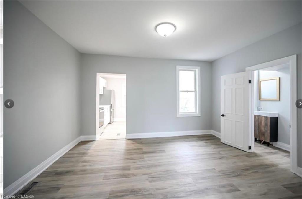 1024 Cannon Street E Property Photo 8