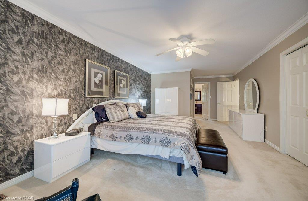 449 Knightsbridge Court Property Photo 26