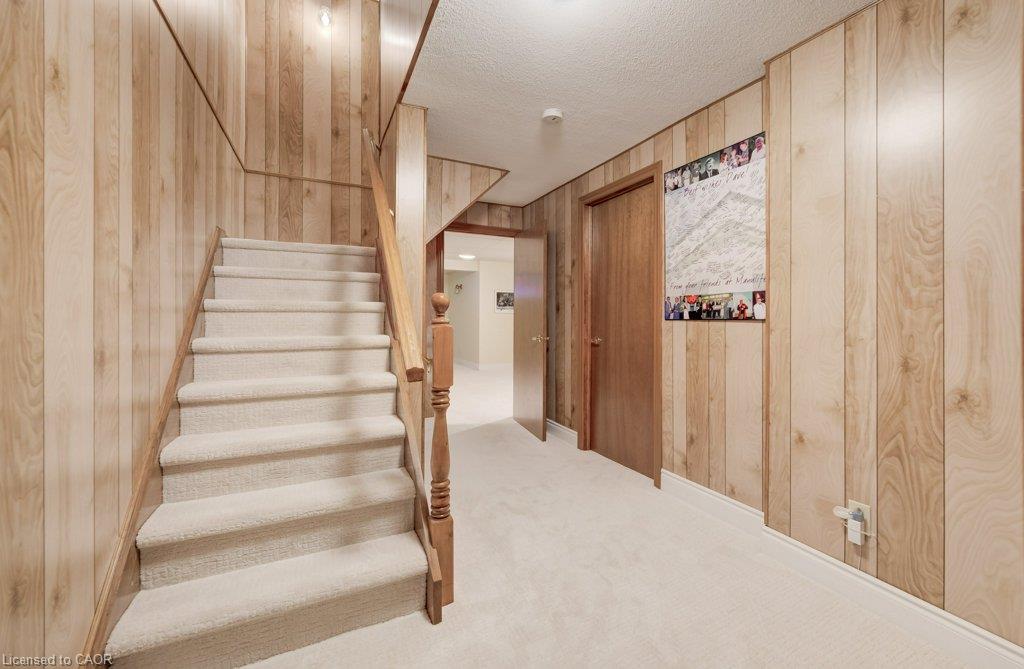 449 Knightsbridge Court Property Photo 36