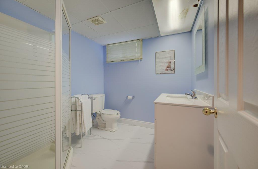 449 Knightsbridge Court Property Photo 40