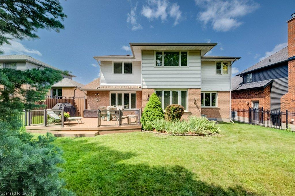 449 Knightsbridge Court Property Photo 46