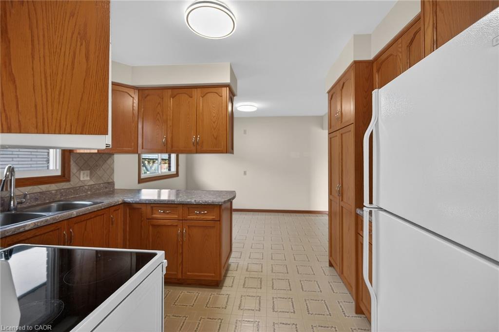 122 Glen Forest Drive Property Photo 7
