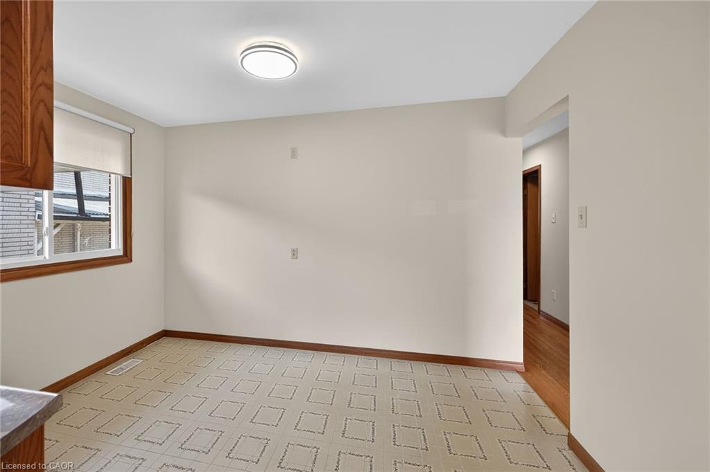 122 Glen Forest Drive Property Photo 10