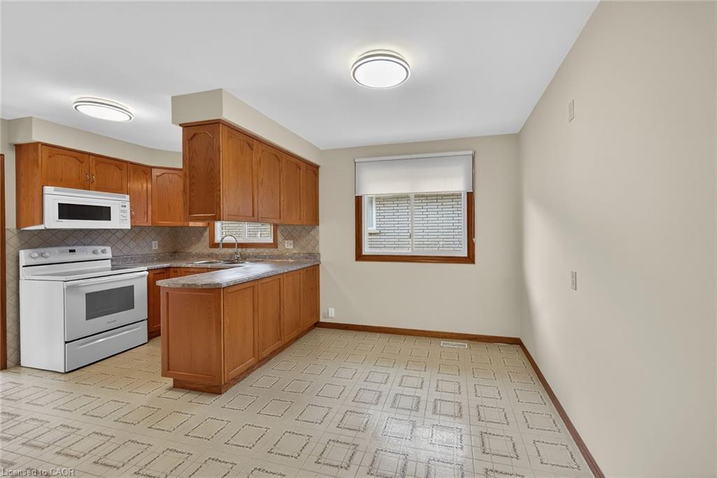 122 Glen Forest Drive Property Photo 11