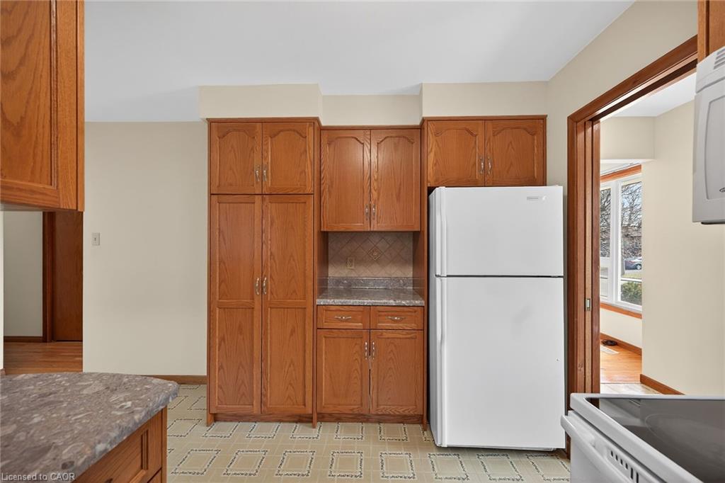 122 Glen Forest Drive Property Photo 13