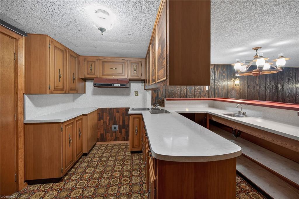 122 Glen Forest Drive Property Photo 30