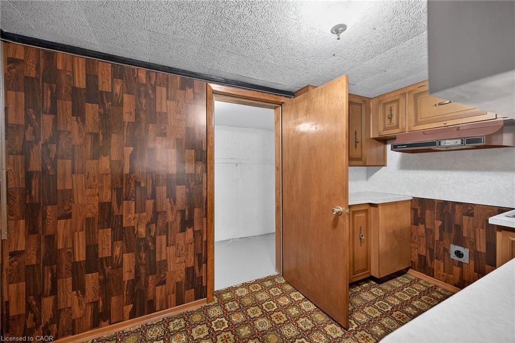 122 Glen Forest Drive Property Photo 32