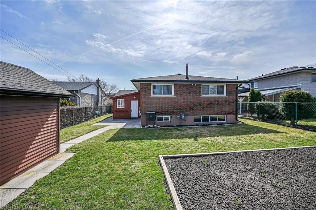 122 Glen Forest Drive Property Photo 44