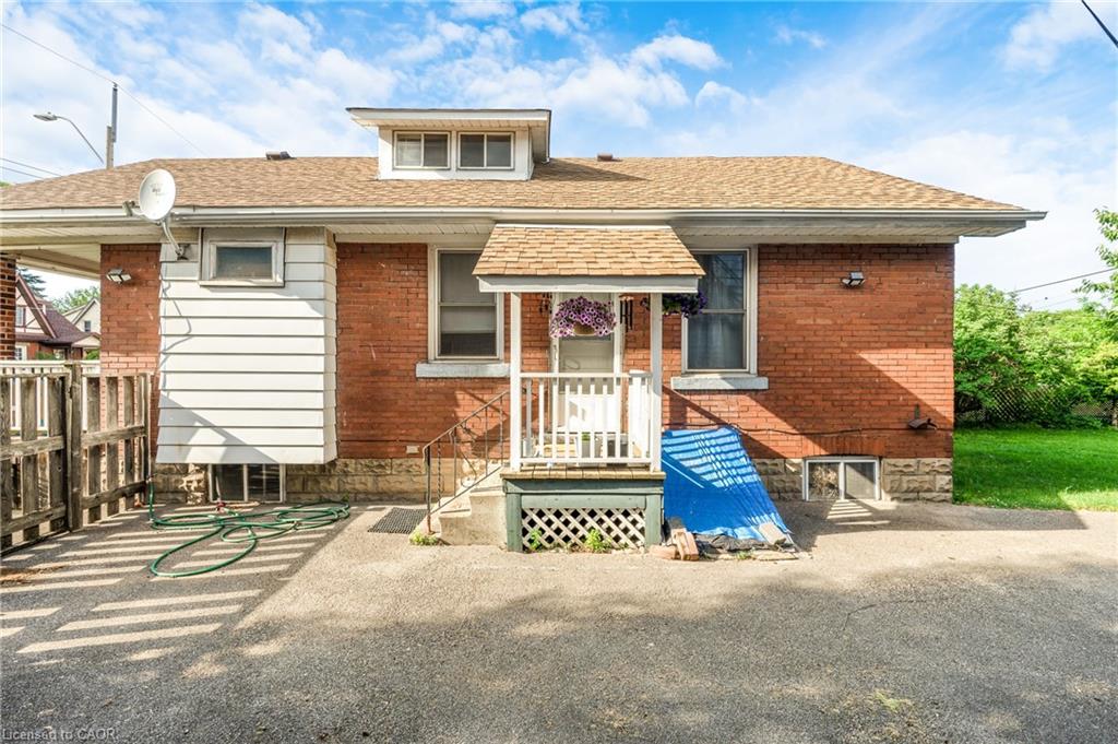 295 Keswick Court Property Photo 17