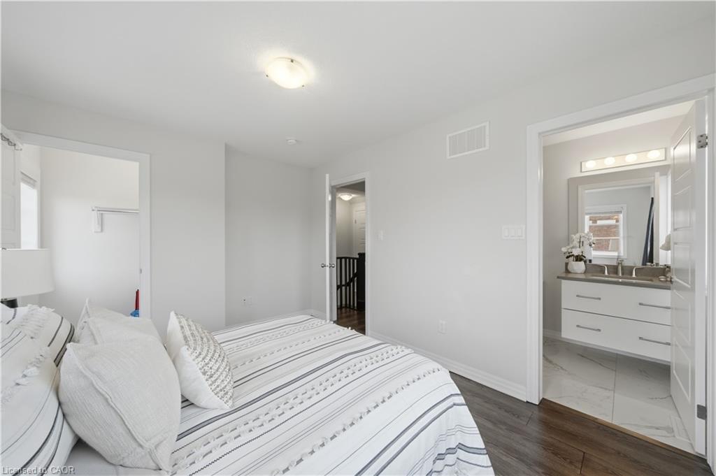10-70 Plains Road W Property Photo 22