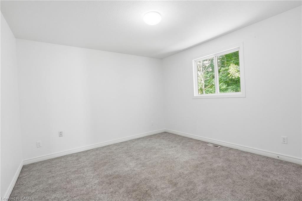 292 Thorncrest Drive Property Photo 33