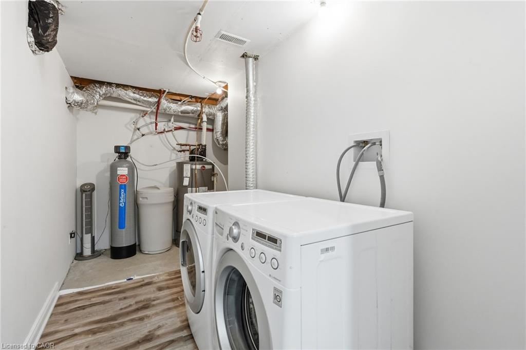 292 Thorncrest Drive Property Photo 45