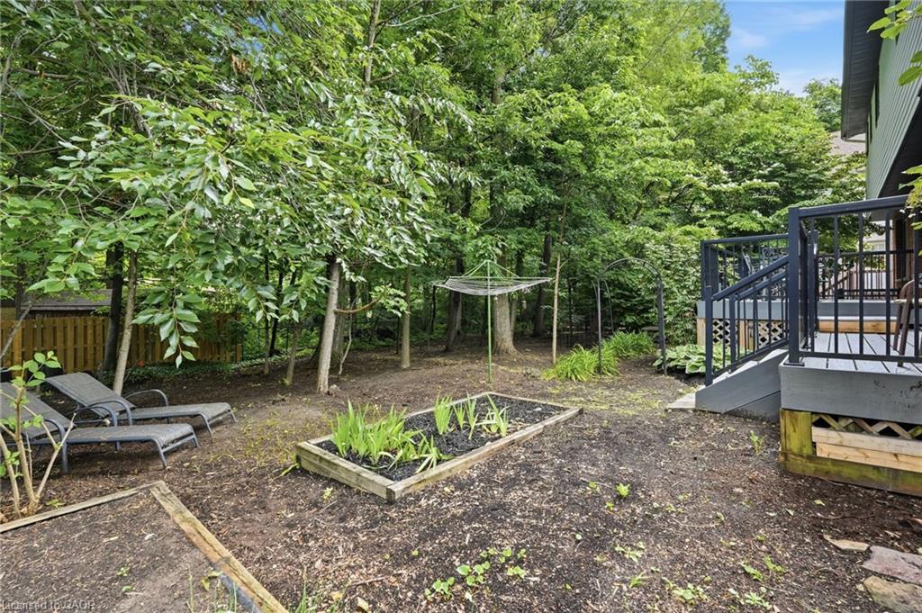 292 Thorncrest Drive Property Photo 47