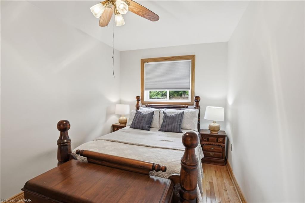 17 Tuxedo Avenue S Property Photo 20