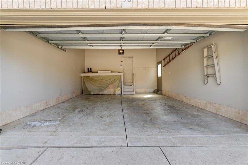 96 Second Road W Property Photo 22