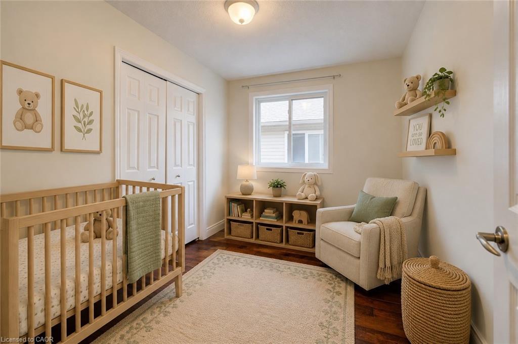 569 Violet Street Property Photo 16
