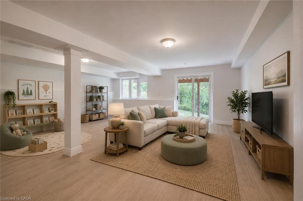 569 Violet Street Property Photo 22