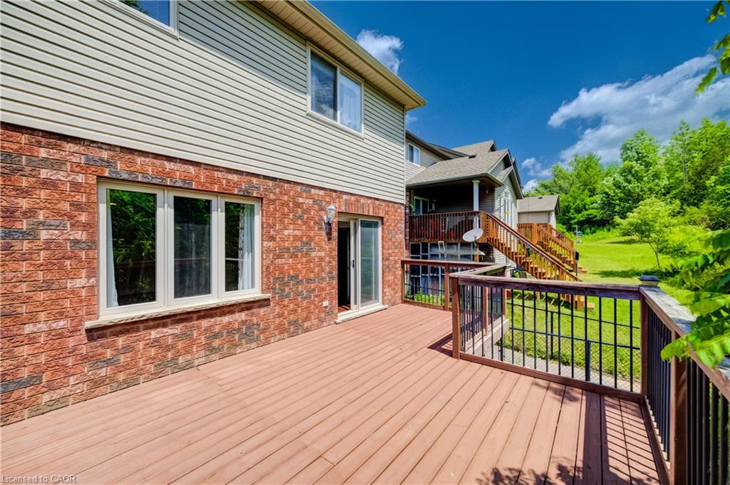 569 Violet Street Property Photo 25