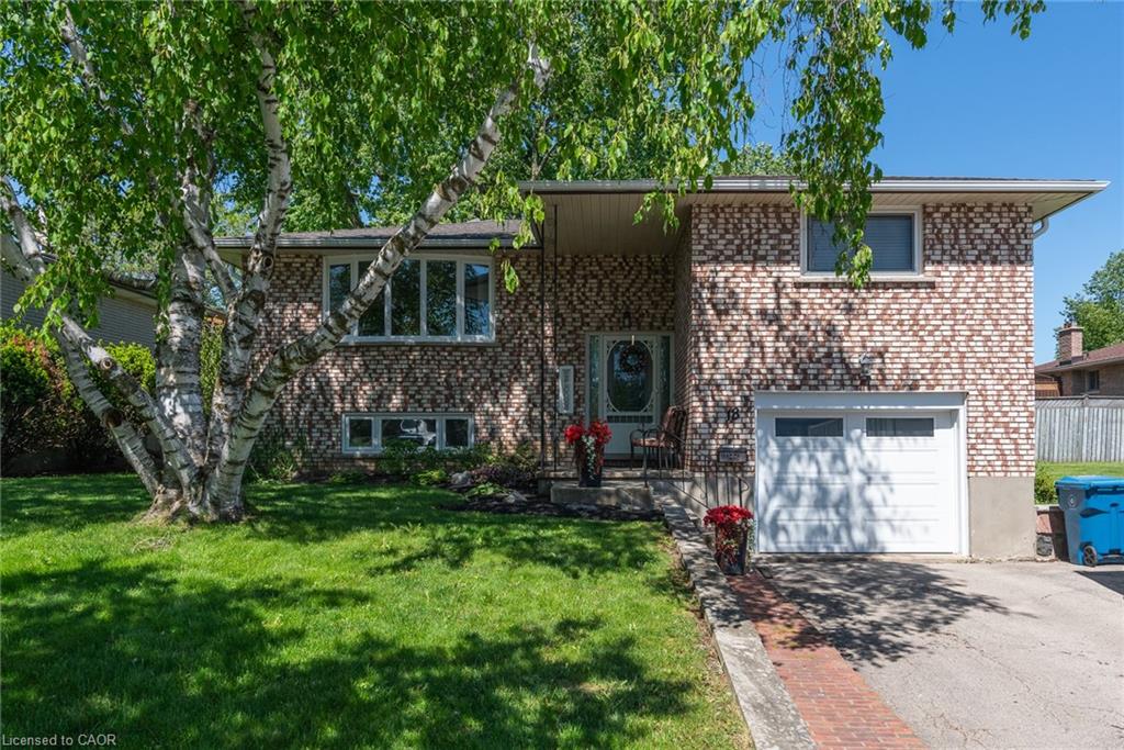 18 Mayberry Place