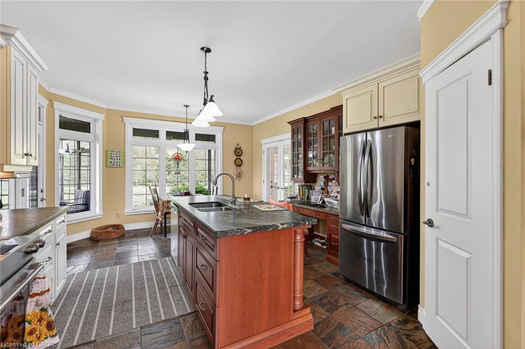 15 Hampden Street Property Photo 17