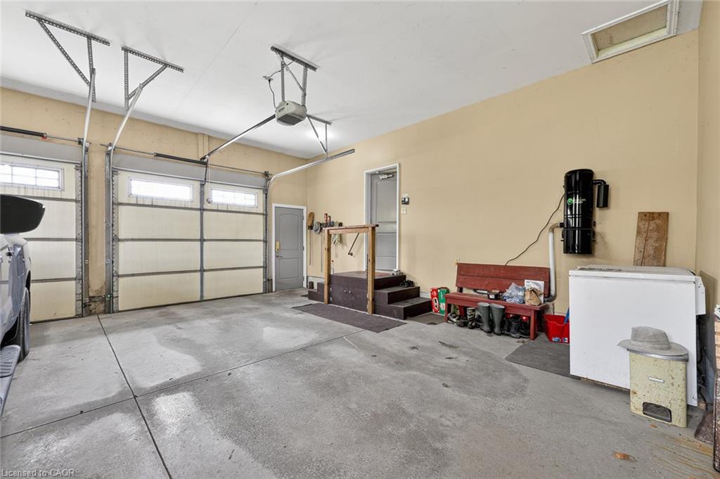 15 Hampden Street Property Photo 31