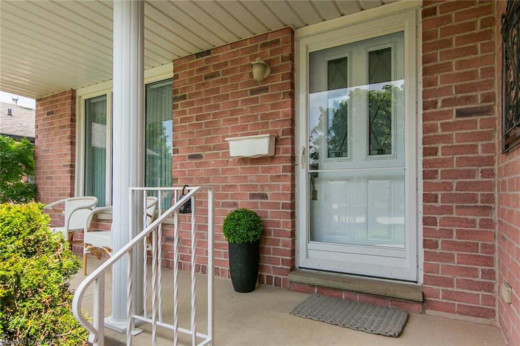 570 Hallmark Drive Property Photo 5