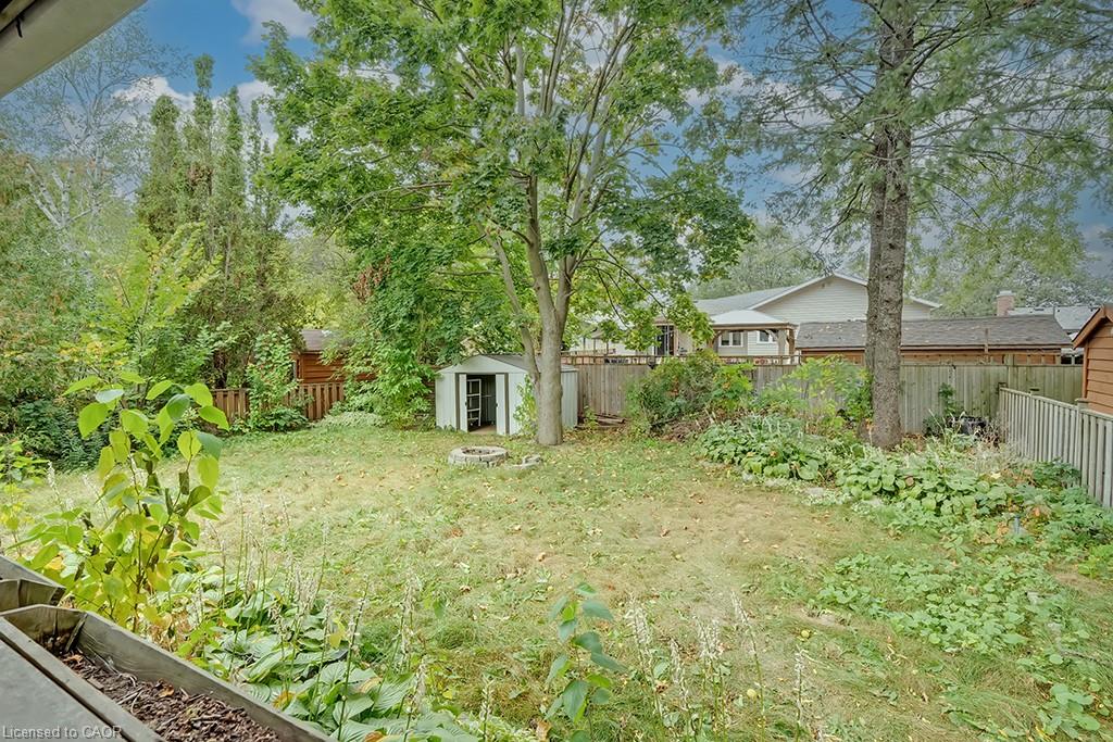 16 Upper Canada Drive Property Photo 41