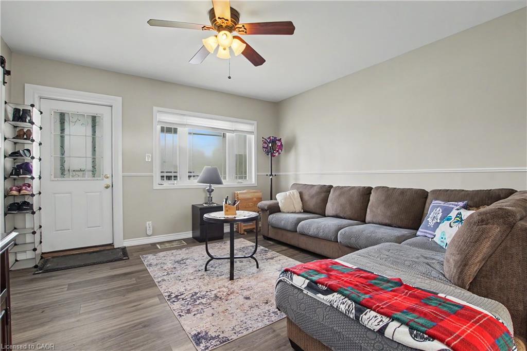 123 Norfolk Avenue Property Photo 7