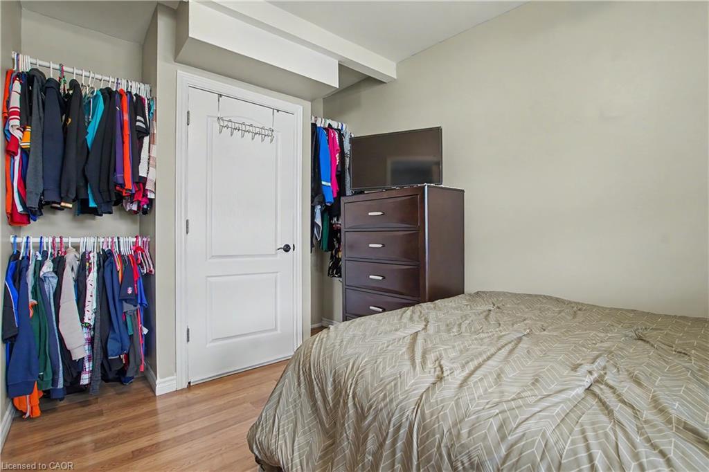 123 Norfolk Avenue Property Photo 15